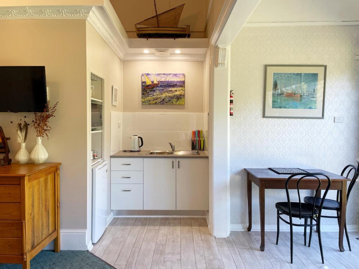 Strahan Wilderness Lodge Extérieur photo