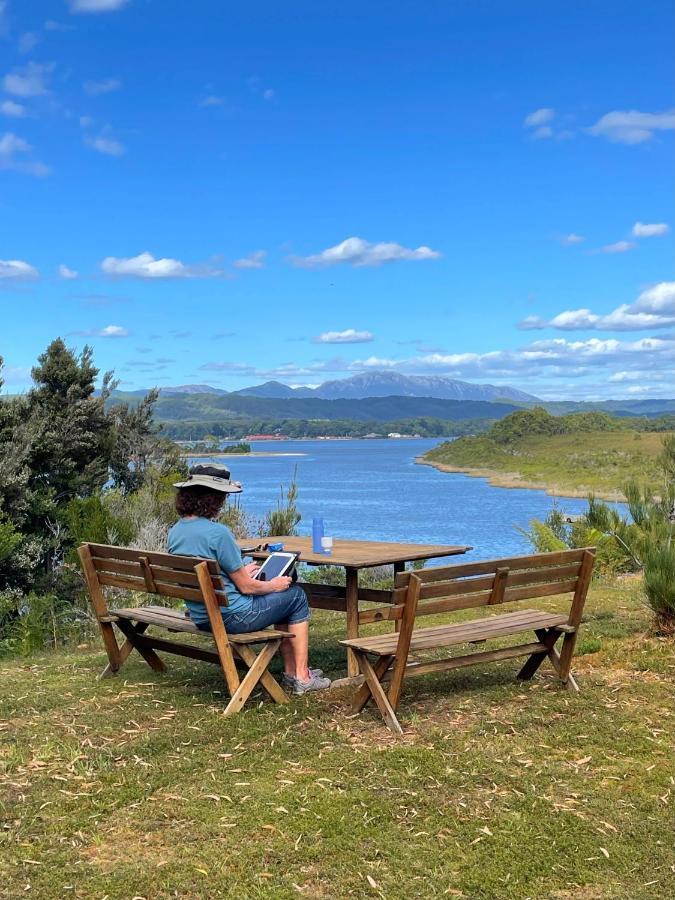Strahan Wilderness Lodge Extérieur photo