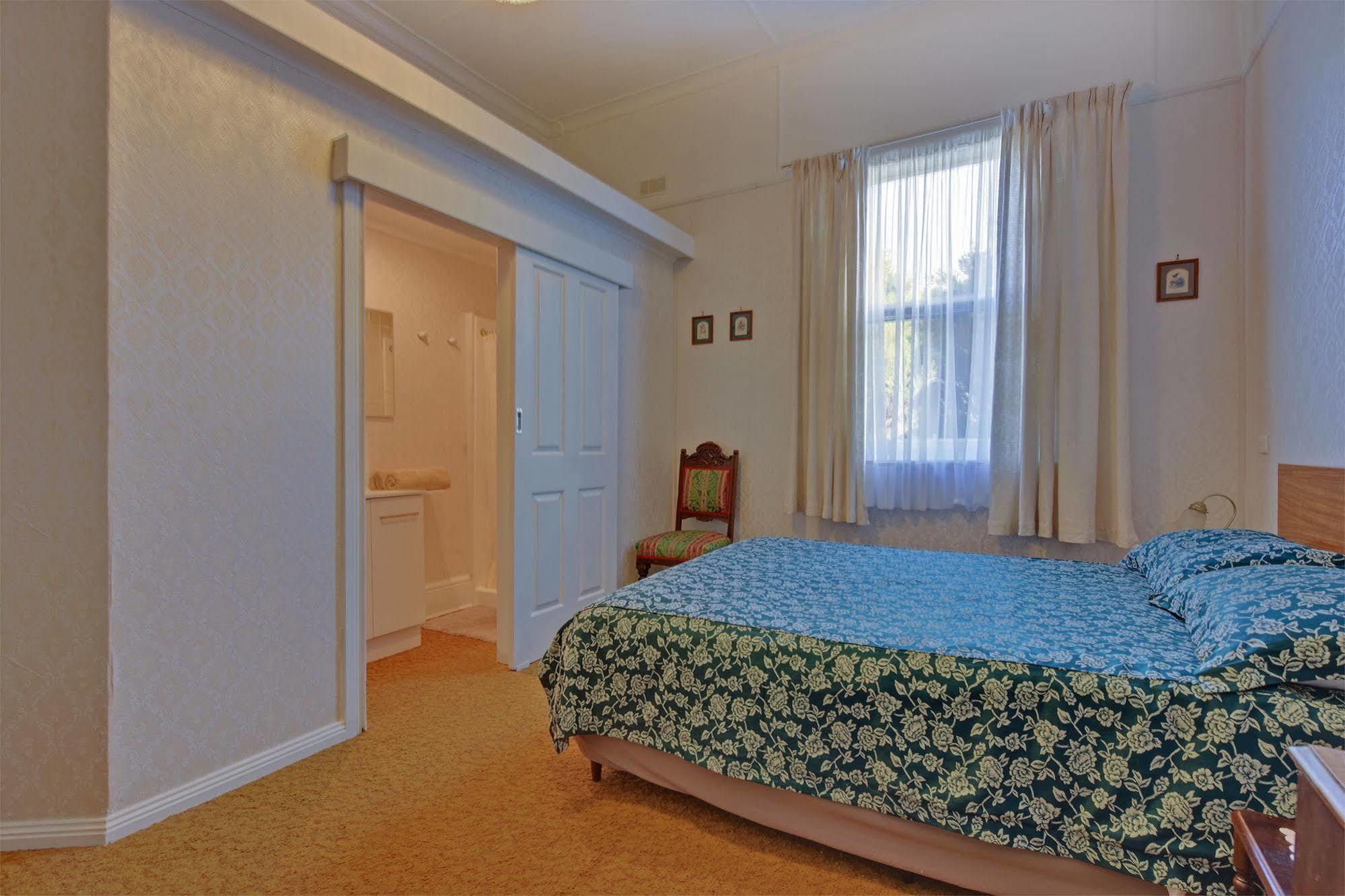 Strahan Wilderness Lodge Extérieur photo